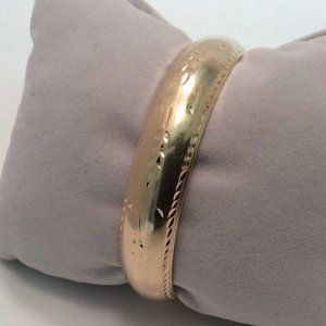 14K YELLOW Real Solid GOLD HINGED SATIN BANGLE W/WHEAT CARVINGS Bracelet 20.3gr